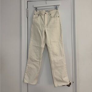 Abercrombie & Fitch Women's Off-White Straight Leg Jeans